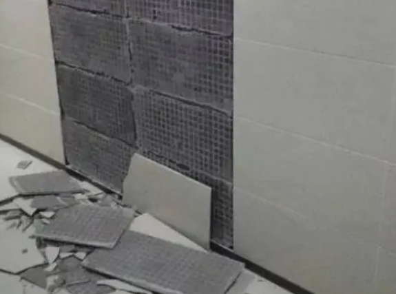 十堰市瓷砖空鼓维修公司分享下十堰市墙砖松动维修的知识